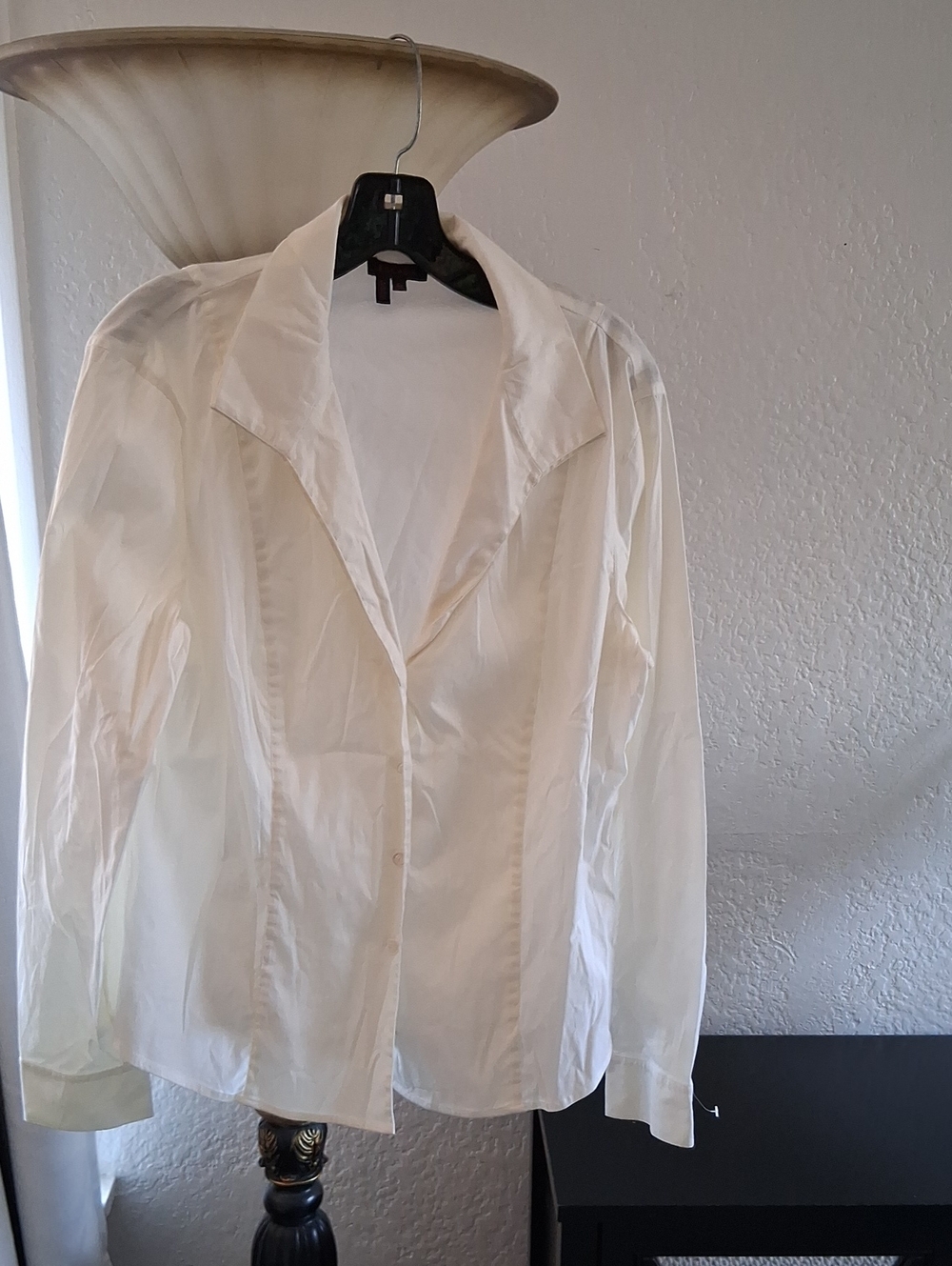 Escada Cream Button-Front Women's Blouse